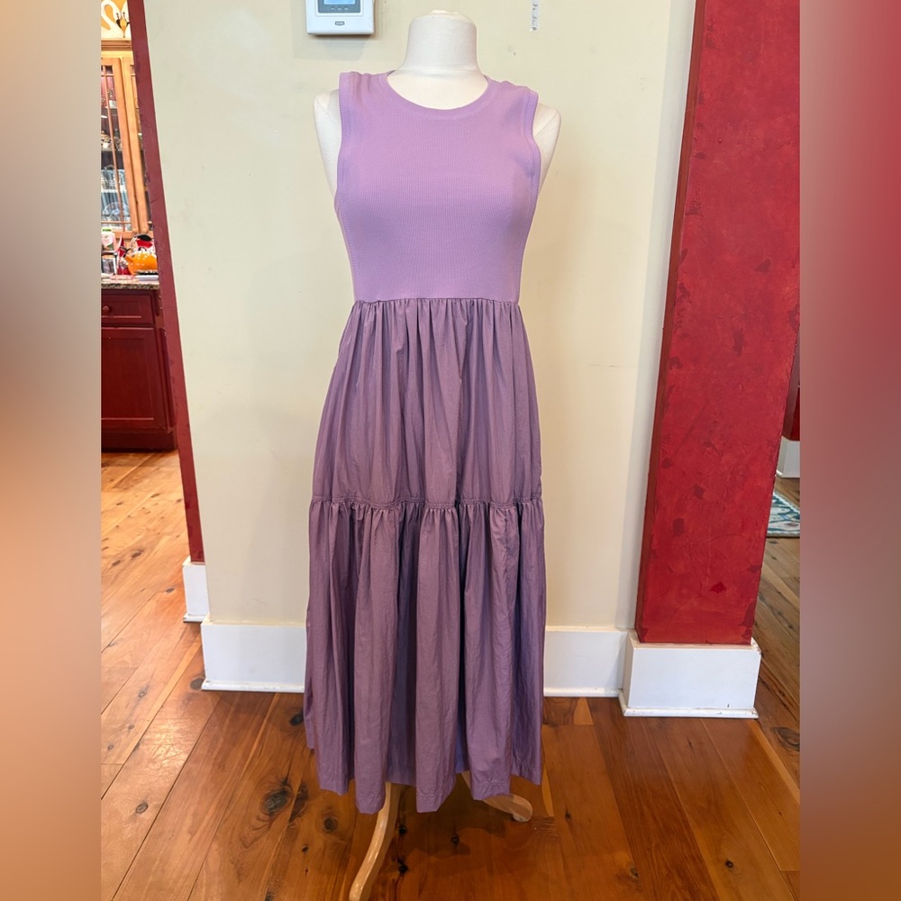 Sleeveless Lavender Tiered Maxi Dress with Fitted Bodice